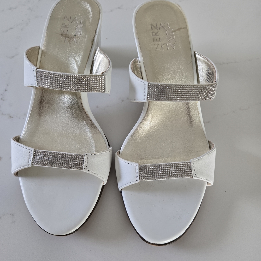 Naturalizer White and Silver Women's Sandals Leather